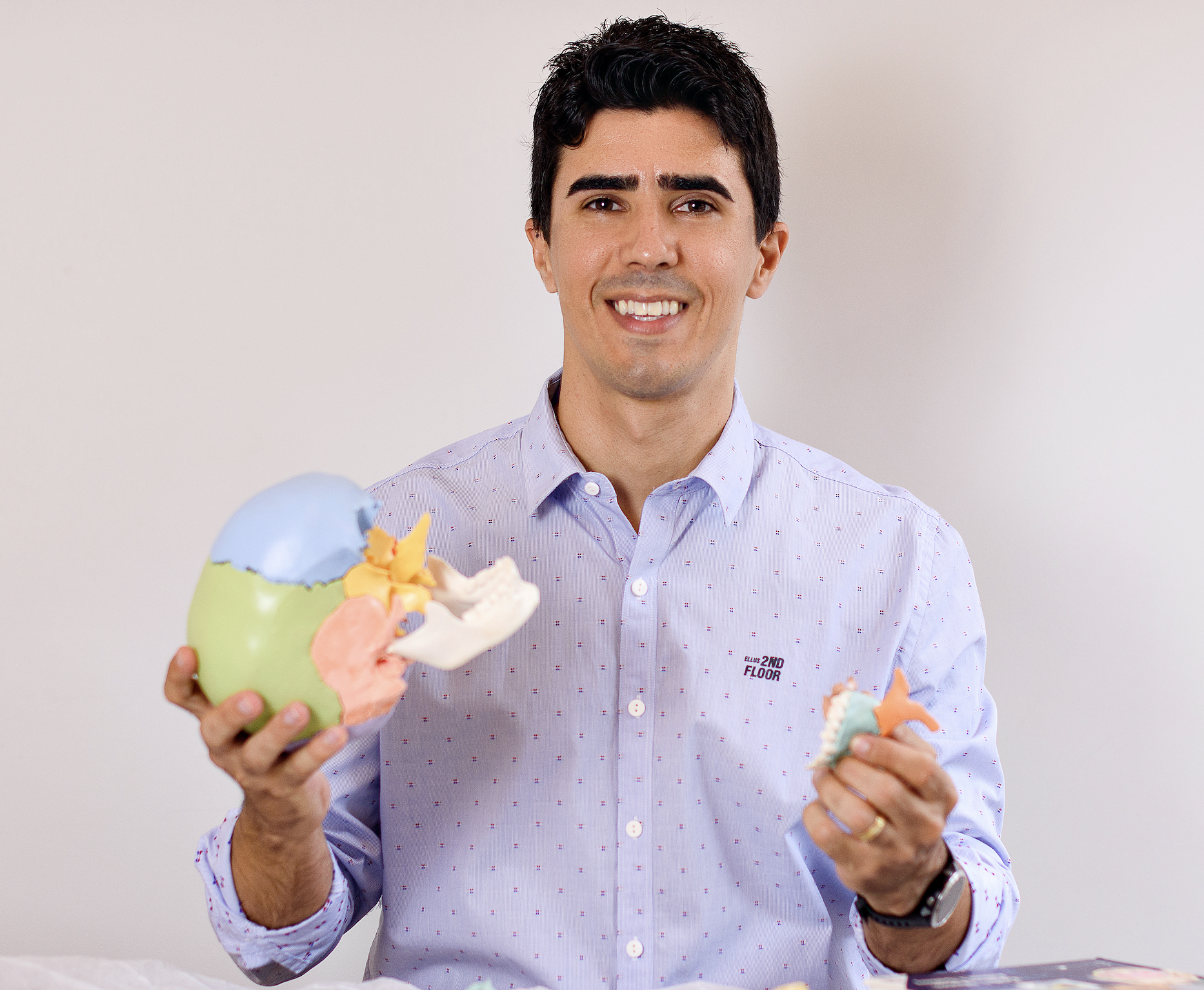 Dr. Adalberto